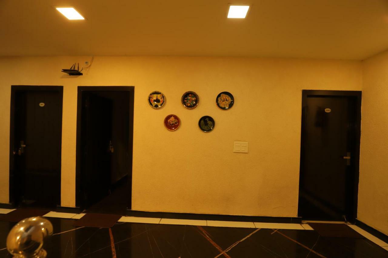 Hotel Gharonda Rishīkesh Екстериор снимка