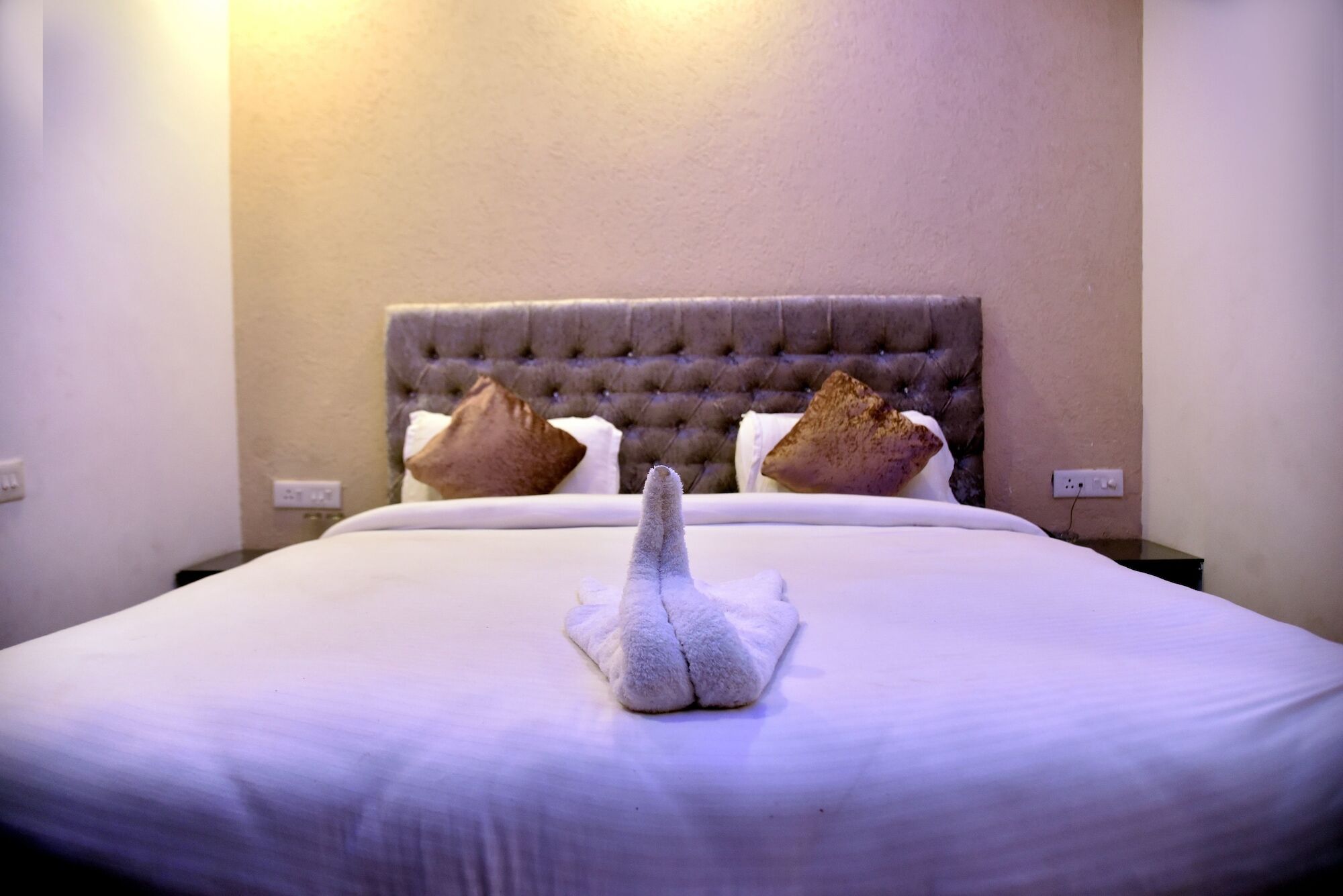 Hotel Gharonda Rishīkesh Екстериор снимка